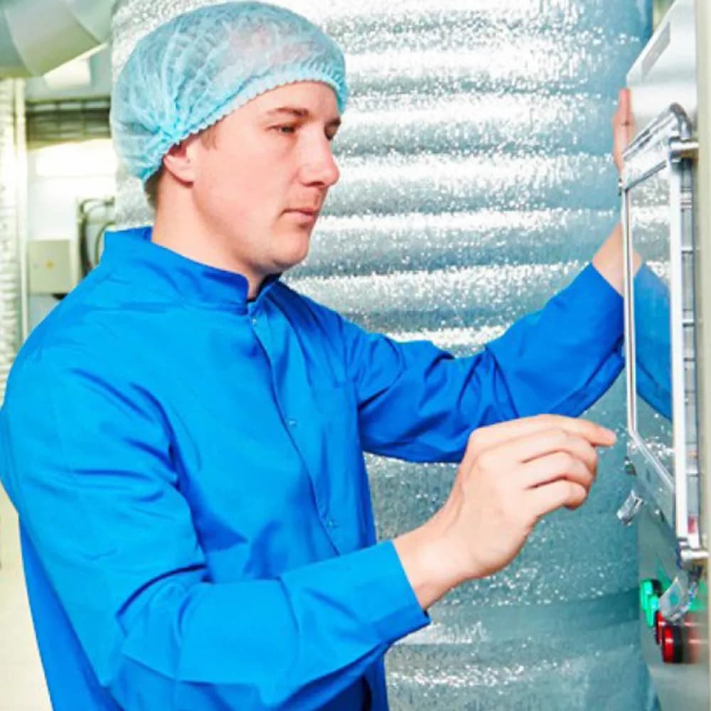 CLEANSTATIC-240 — Tkaniny ESD do pomieszczeń czystych (CleanRoom) — on garment