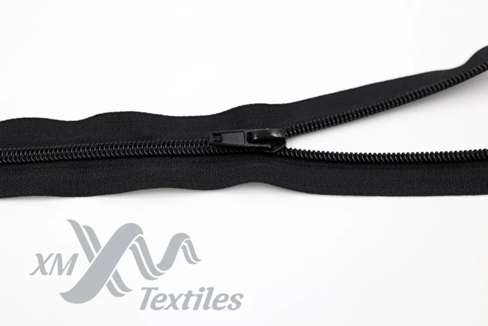 Nylon zipper one way open end — Black, Size 5, 66 cm